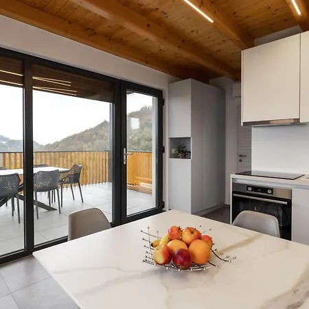 Počitniška hiša Strtenica In The Vineyard