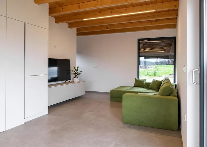 Strtenica In The Vineyard Holiday home